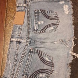 Hollister mini skirt